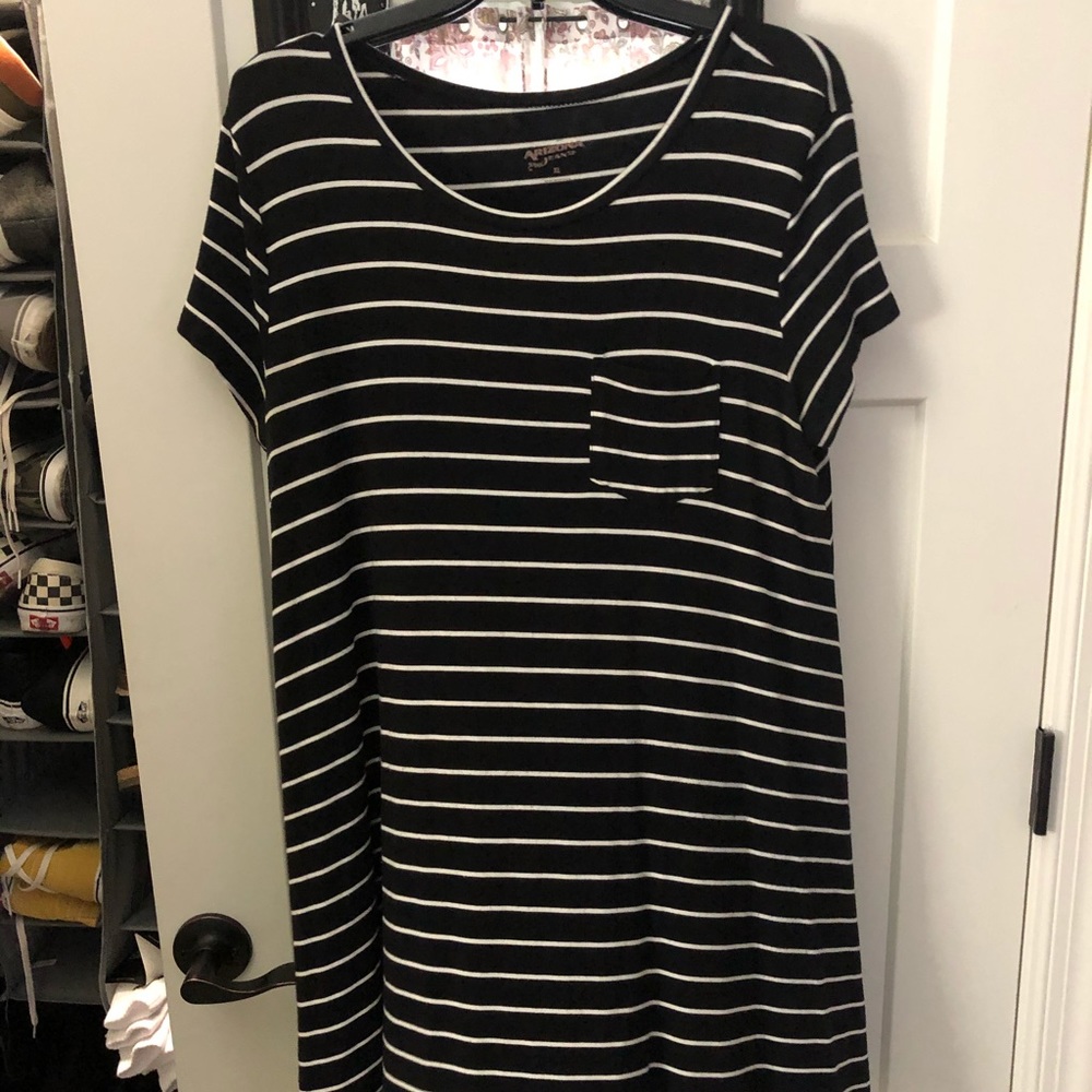 Black and white striped T-shirt dress size XXL